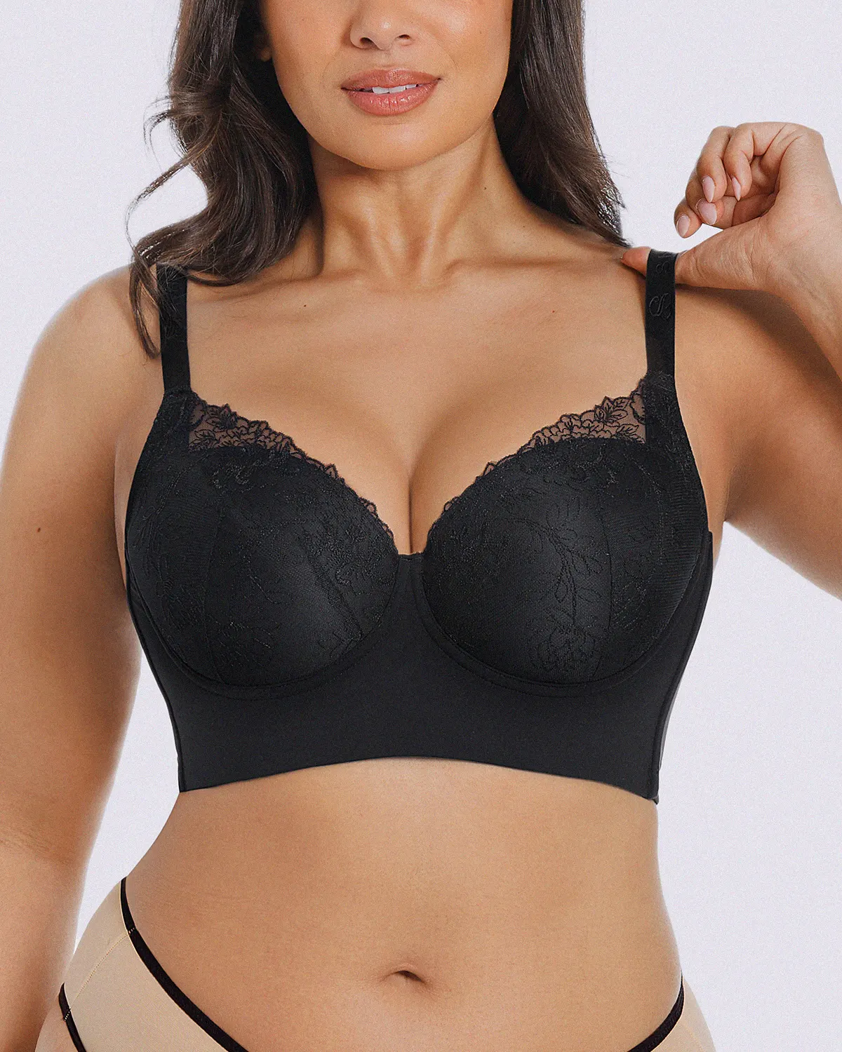 Bare Essentials™ AirSlim® Back Smoothing Lace Underwire Bra - Image 13