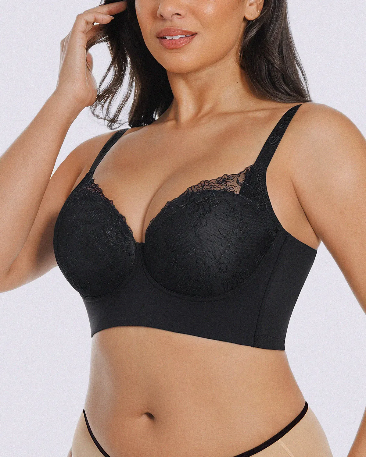 Bare Essentials™ AirSlim® Back Smoothing Lace Underwire Bra - Image 14