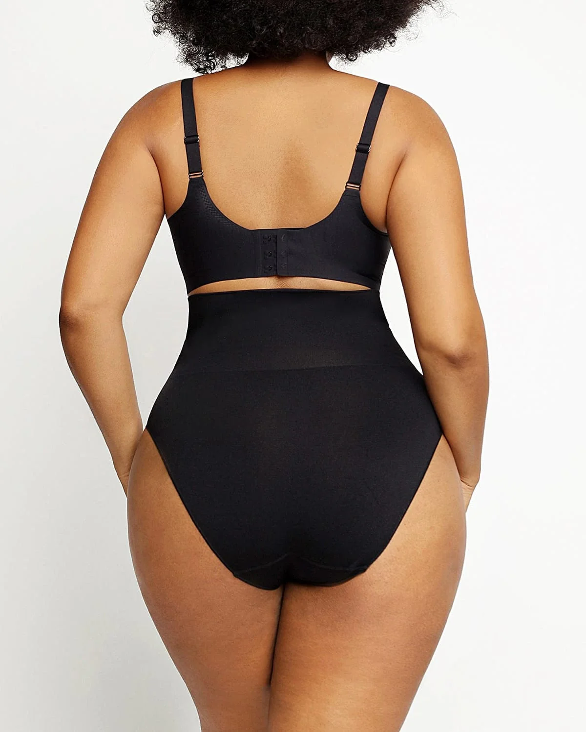 Bare Essentials™ Skin Flow Everyday Shaping Underwear - Image 3